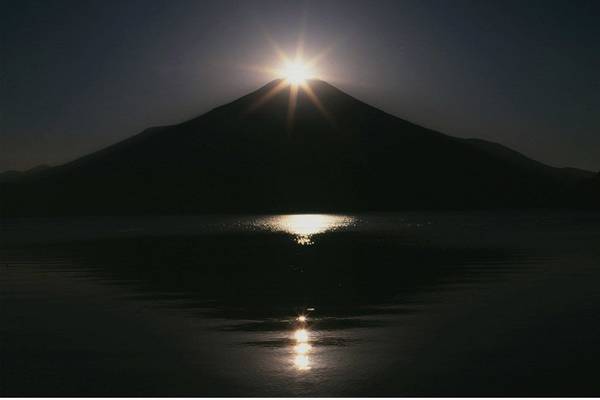 プロ写真家が教える ダイヤモンド富士の撮影テクニックやおすすめスポットをご紹介 フジヤマnavi